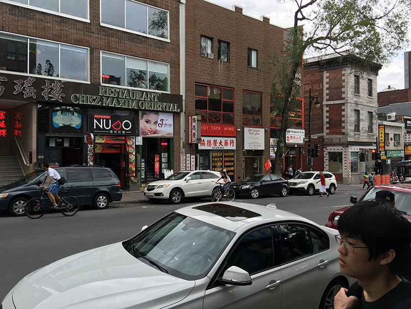 Montreal-China-Town []