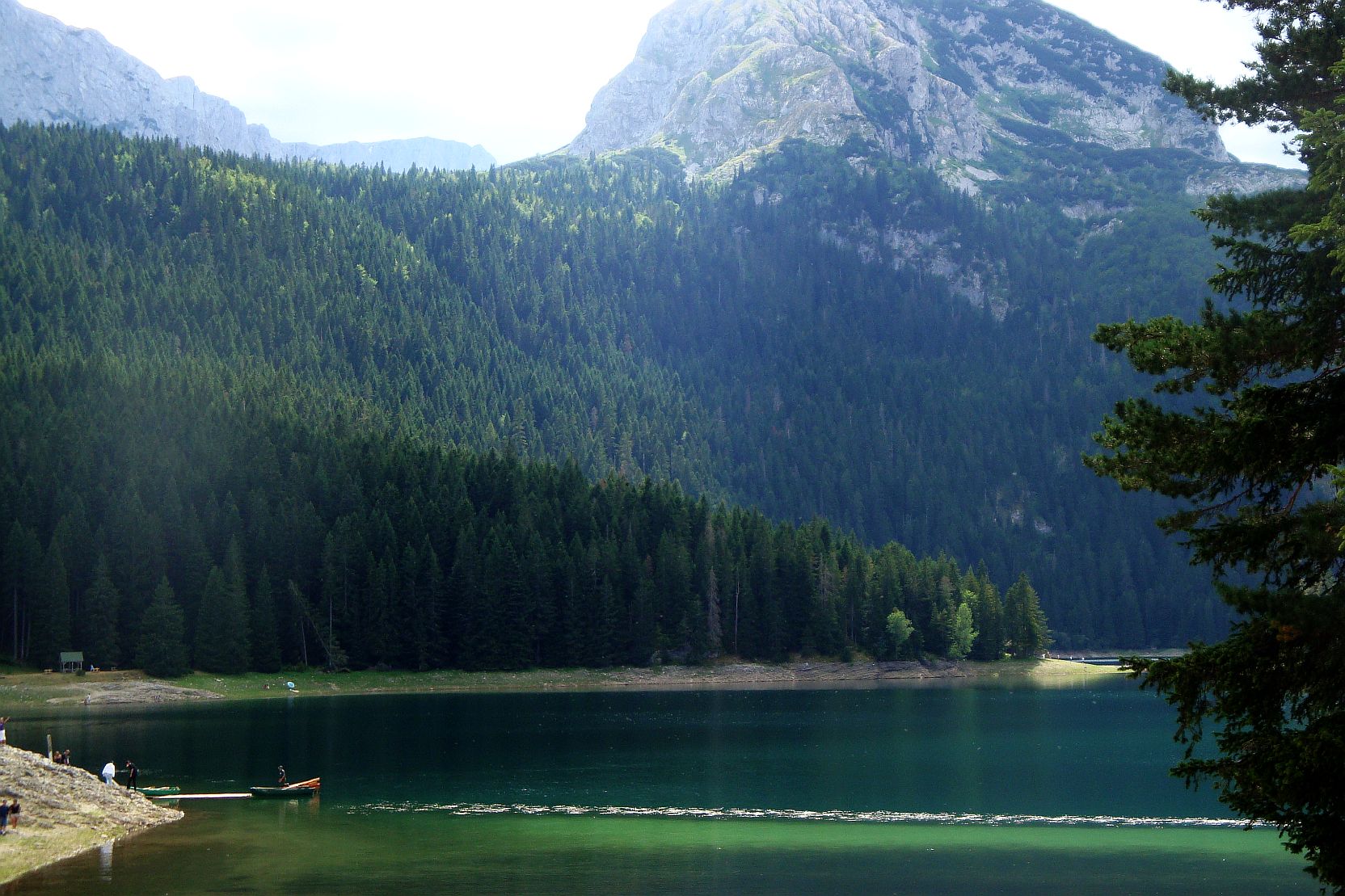 Черногория озеро зеленый вир