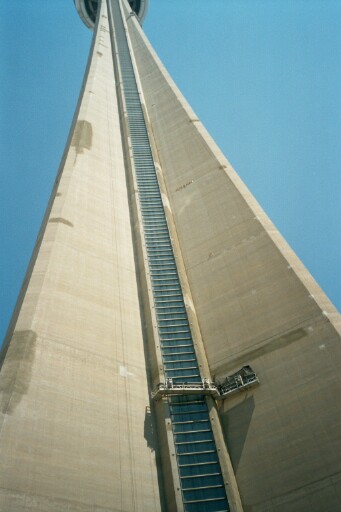 CN Tower []