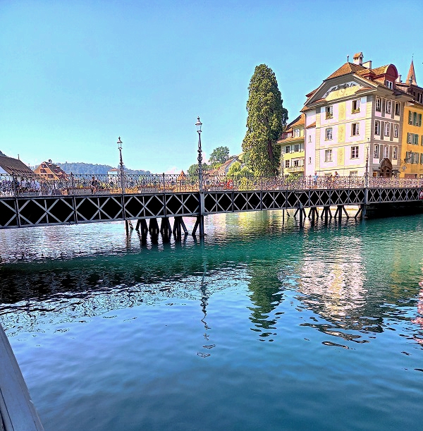  []